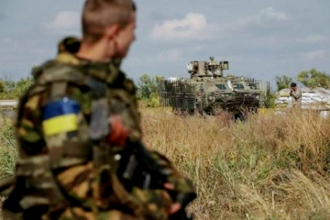 Сутки на Донбассе: 21 обстрел, один военный получил ранения