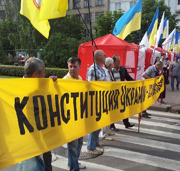 Опозиція завершила мітинг у Донецьку: обійшлося без кровопролиття