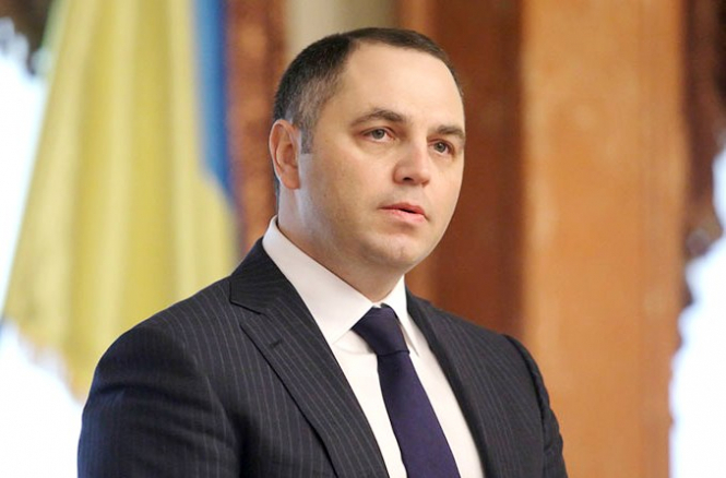 Портнов заявил, что подал заявление в ГБР по Порошенко