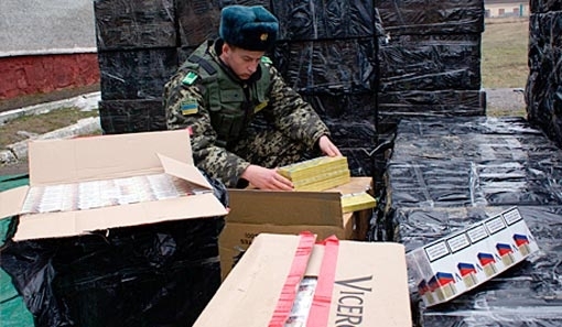 Клименко оголосив війну тютюновим контрабандистам