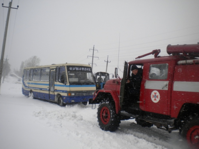 Одеську область засипало снігом, - ФОТО