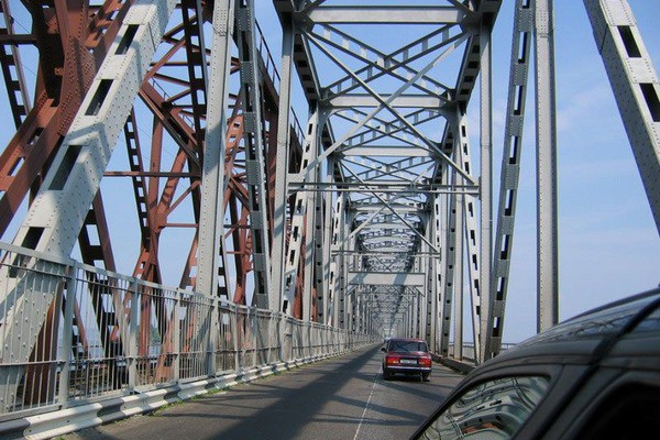 На Черкащині півроку ремонтуватимуть стратегічний міст через Дніпро