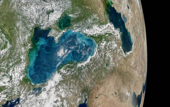 Чорне море змінило колір - NASA опублікувало нові знімки
