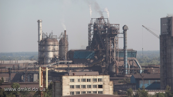 Дніпровський металургійний комбінат зупинив виробництво через блокаду Донбасу