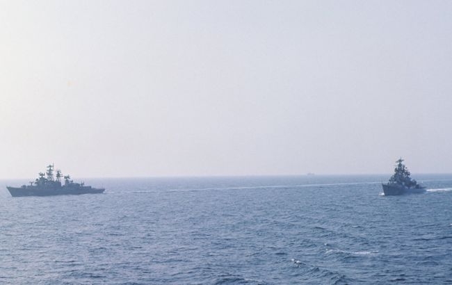 Армія РФ відпрацьовує висадку морського десанту під час навчань у Криму
