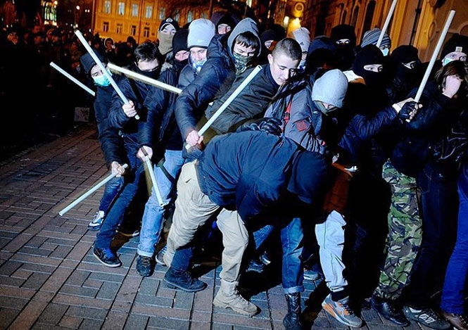 Милиция назвала организаторов штурмов гос-сторений в Киеве