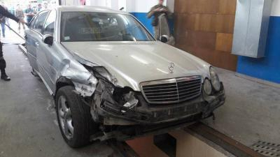 Из Польши в Украину пытались провести 58 кг гашиша в разбитом Mercedes
