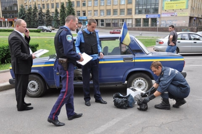 И.о. мэра Николаева прислали отрезанную голову собаки и гранату