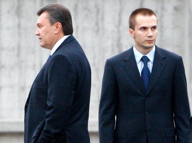 Президентство батька принесло Олександру Януковичу $100 млн, - Le Matin Dimanche