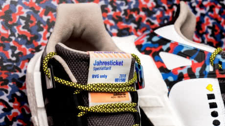 В Берлине выпустят кроссовки со встроенным проездным на год