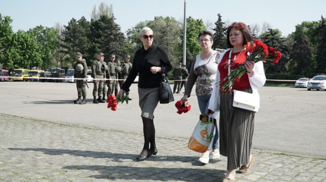 В Одесі на Куликовому полі противники провокують один одного речівками