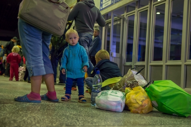 Перші кроки біженців з Донбасу на магаданській землі
