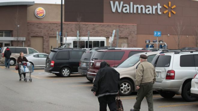 В США вблизи супермаркета в грузовике нашли восемь мертвых людей