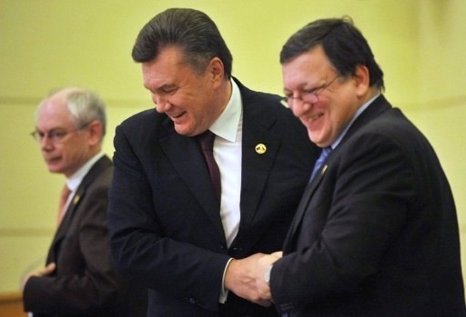 Баррозу лично предупредил Януковича о санкциях за возможную зачистку Майдана