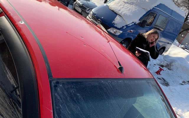 Неизвестные обстреляли авто председателя совета адвокатов Днепропетровщины