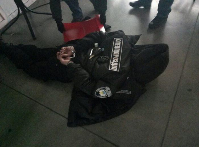 Росіянин облаштував біля вокзалу в Києві схованку з боєприпасами, - СБУ

