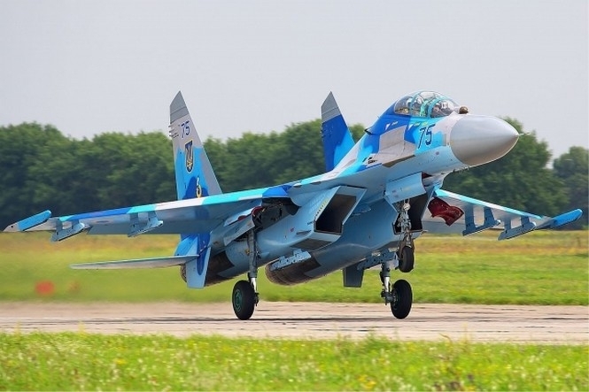 В української армії з'явилися модернізовані літаки Су-27