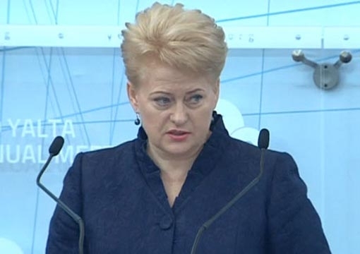 Президент Литви вимагає в ЄС запровадити жорсткі санкції проти Росії