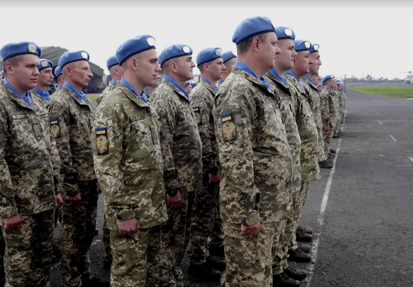 Украинских военных в Конго наградили медалями за миротворчество