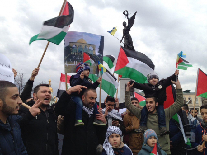 Палестинці в Харкові вийшли на акцію протесту проти визнання Єрусалиму столицею Ізраїлю