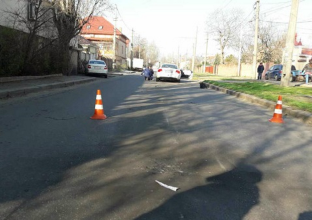 В Одессе взорвался автомобиль с пассажирами