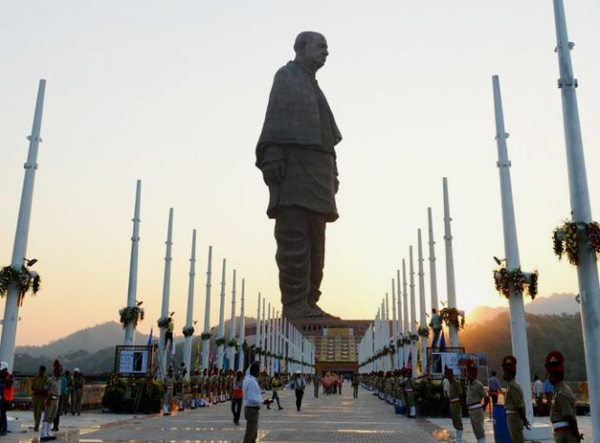 В Індії відкрили найвищу у світі статую
