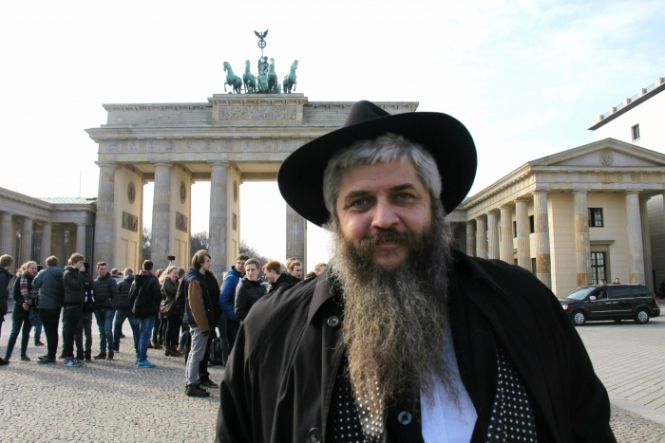 Головний рабин України Асман опублікував імена співробітників НАБУ, які здійснювали стеження за синагогою