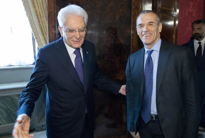 Президент Италии поручил Коттарелли сформировать технократическое правительство