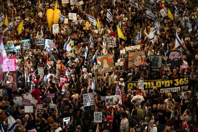 В Ізраїлі протести. Люди вимагають термінових дій для звільнення заручників із Гази