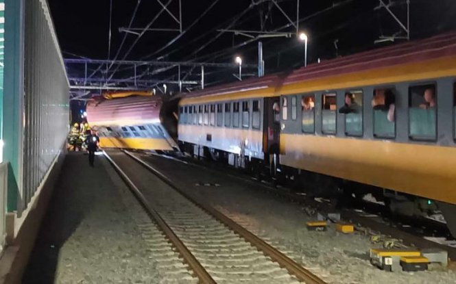 У Чехії зазнав аварії поїзд, що їхав до України. 