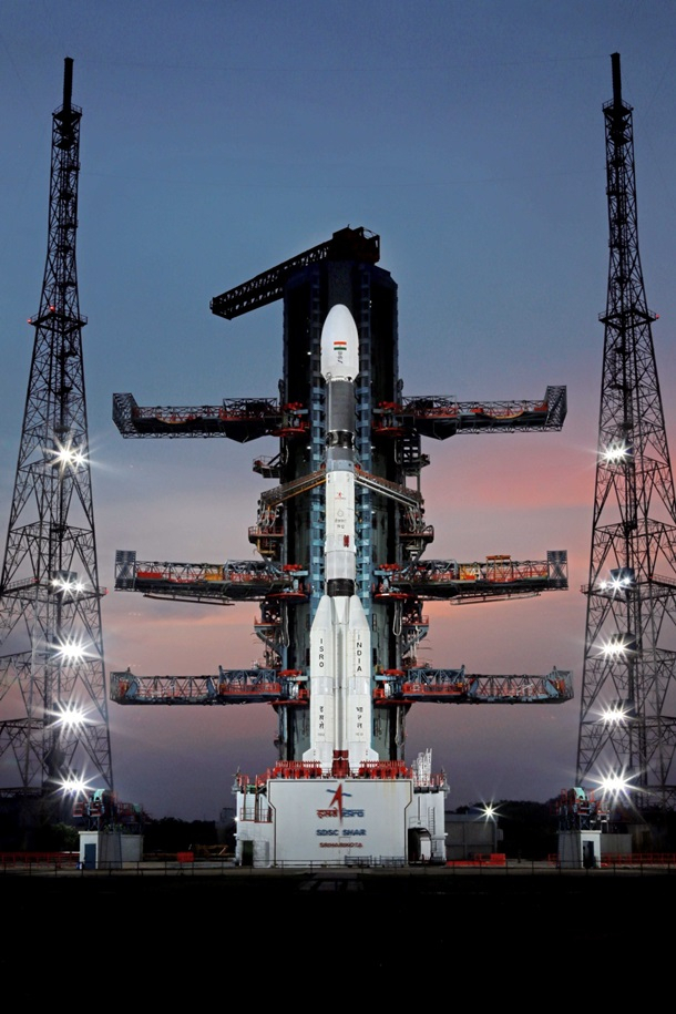 Індія запустила ракету з навігаційним супутником в космос