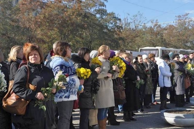 На Днепропетровщине похоронили 20 украинских бойцов, тела которых не удалось опознать