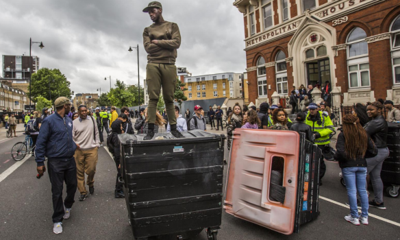 У Лондоні люди протестують через смерть 20-річного Рашана Чарльза