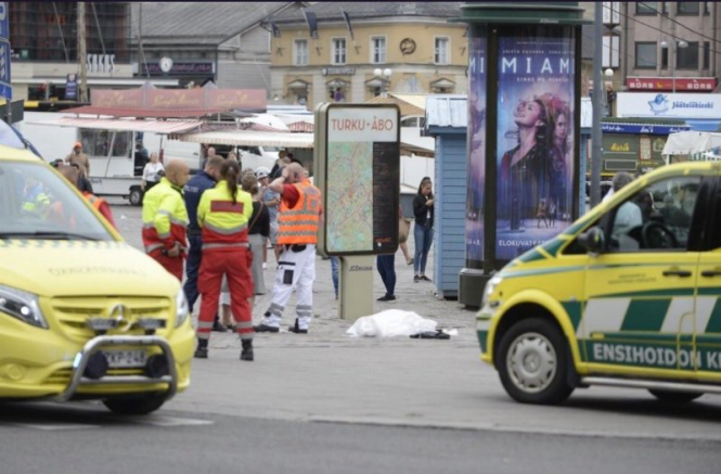В Финляндии на улице человек ножом травмировал прохожих, - ОБНОВЛЕНО