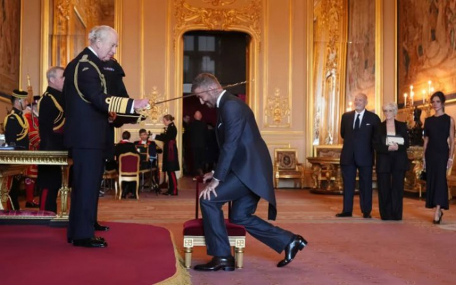 Король Чарльз ІІІ висвятив Девіда Бекгема у лицарі