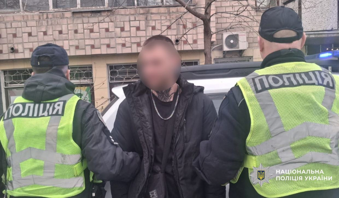 У Чернігові посеред вулиці сталася стрілянина