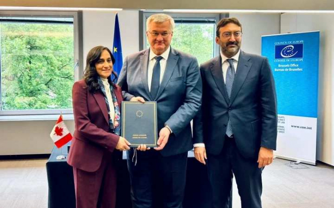 Канада підписала конвенцію про комісію щодо репарацій для України