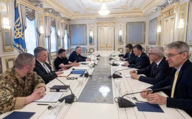 На зустріч із Зеленським приїхали керівник розвідслужби Німеччини і представник канцлера