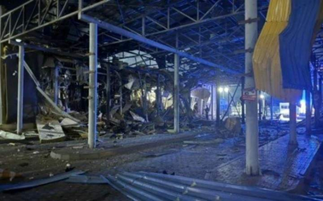 Російські дрони пошкодили пункт пропуску 