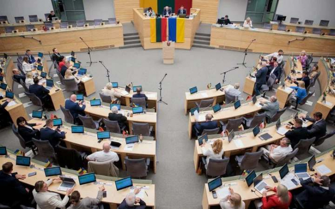Литва зробила крок до можливого розміщення ядерної зброї