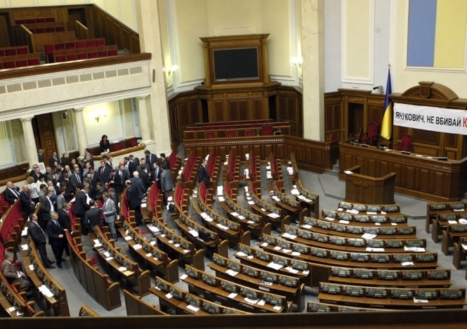 Депутати визначились, коли розглянуть законопроекти про лікування Тимошенко за кордоном