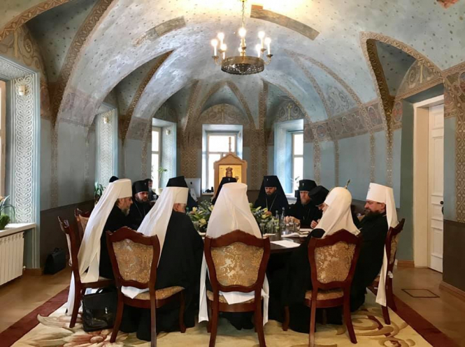 Синод Православної церкви України зібрався на перше засідання