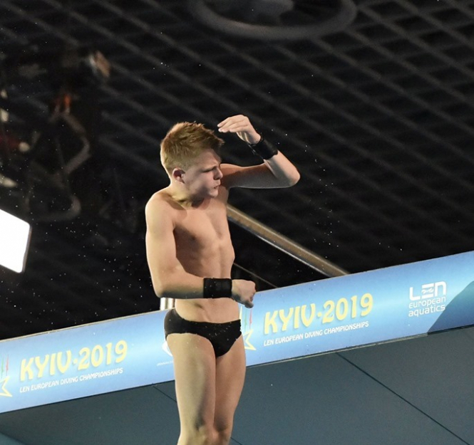 13-річний українець став наймолодшим в історії чемпіоном Європи у стрибках у воду