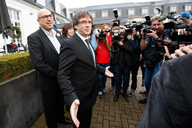 Суд Німеччини звільнив екс-лідера Каталонії Пучдемона під заставу
