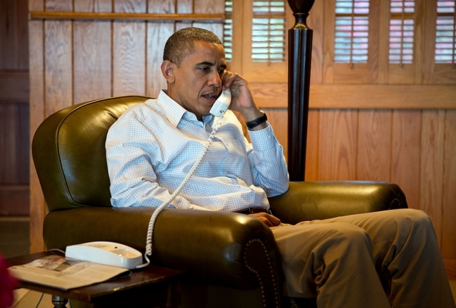 Обама зателефонував Кемерону, щоб поговорити про Україну