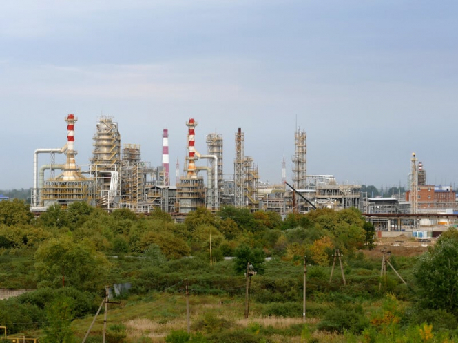 У Краснодарському краї рф горів НПЗ