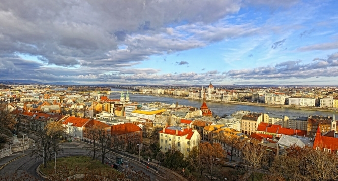 Трамп натякнув на готовність зустрітися з путіним у Будапешті