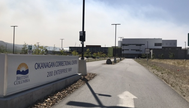 В Канаде из-за лесного пожара готовят к эвакуации тюрьму