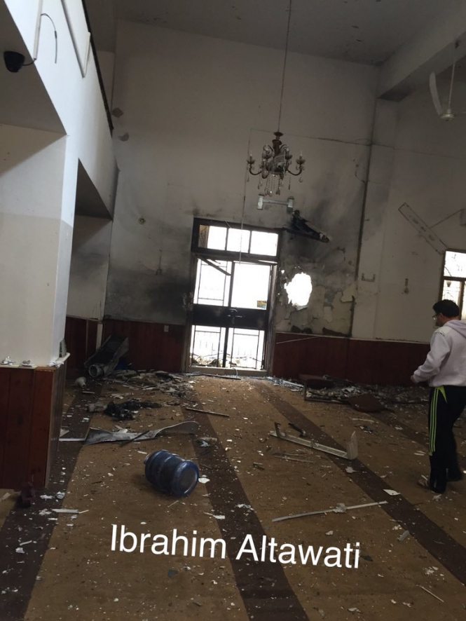 В Афганістані у мечеті пролунав вибух, 13 людей загинуло
