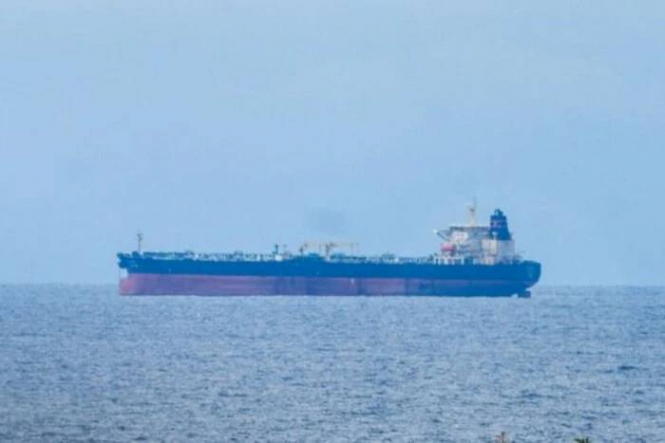 Іспанія врятувала підсанкційний танкер 